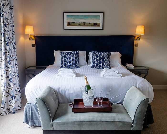 Superior room, The Bell Inn, Bramshaw