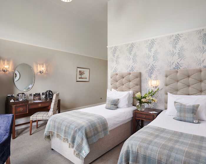 Lake View Twin room, The Belsfield
