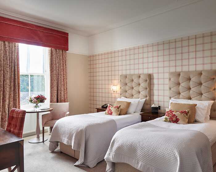 Classic Twin room, The Belsfield