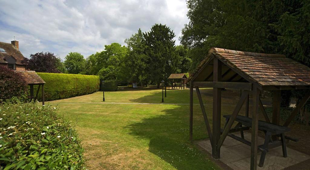 The Charlecote Pheasant Hotel