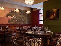 The Coat & Bear Pub restaurant, The Coat & Bear