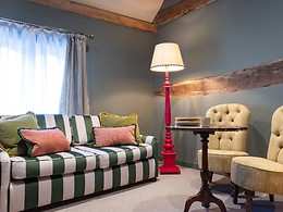 Grand room, The Coat & Bear