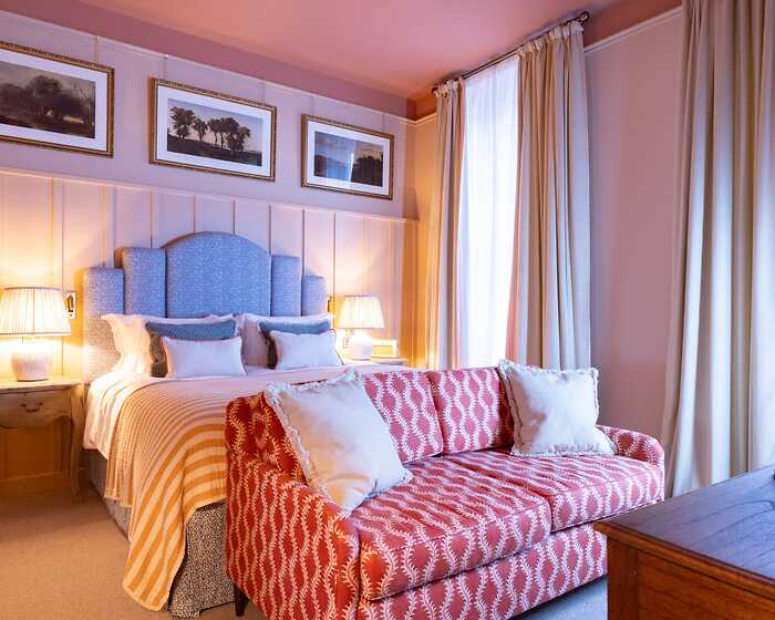 Fancy room, The Coat & Bear