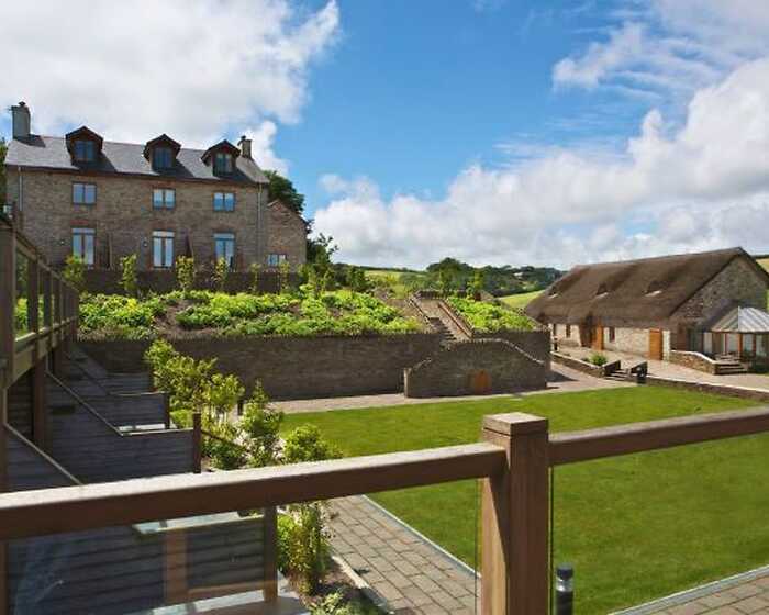 Luxury Cottage room, The Dartmouth Cottages