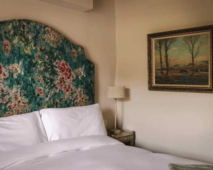 Cosy Double room, The Pilsley Inn