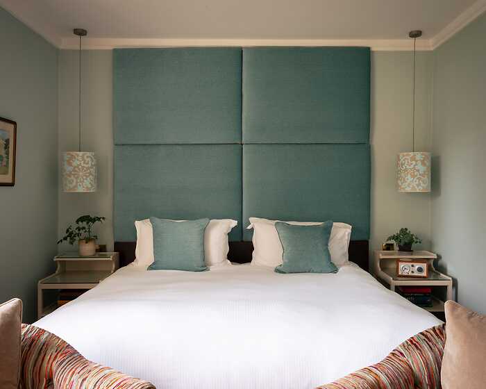 Classic Cosy room, The Devonshire Arms Hotel