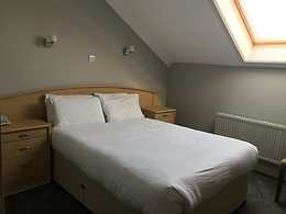 Classic room, The Dunes Hotel