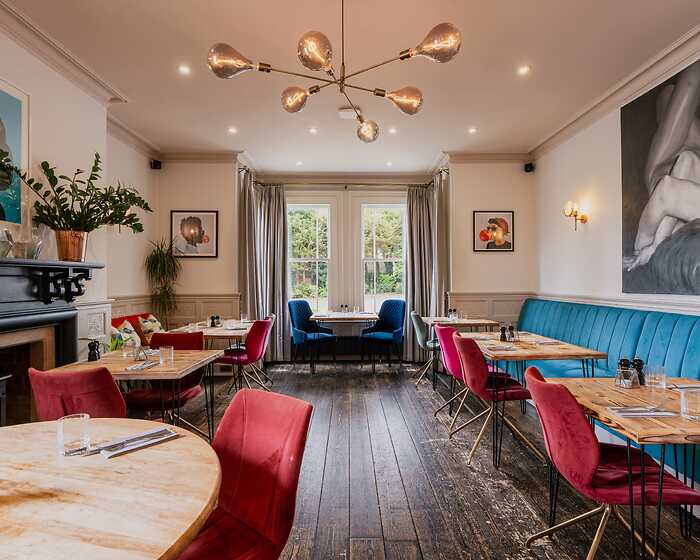 The Salt and Stone Restaurant restaurant, The Duxford Lodge