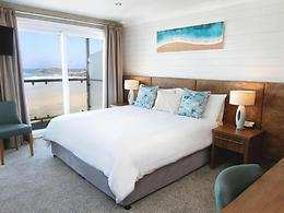 The Esplanade Hotel