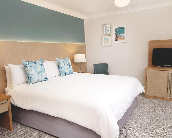 Standard room, The Esplanade Hotel