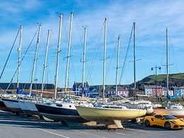 The Feathers Hotel Aberaeron