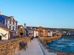 The Feathers Hotel Aberaeron