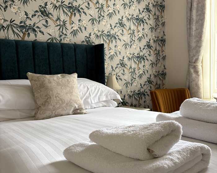 Deluxe Double room, The Feathers Hotel Aberaeron