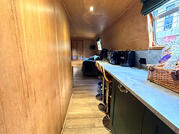 Four Sisters - 4 adults and 2 children room, The Four Sisters Boatels