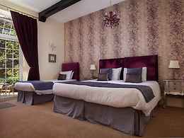 Standard Twin room, The Fox and Hounds Country Hotel