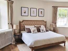 Superior Double room, The Fox & Hounds Country Hotel