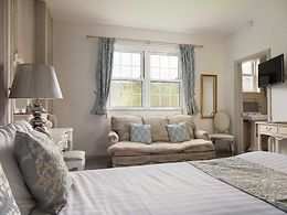 Standard room, The Fox & Hounds Country Hotel