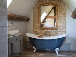 Signature room, The Frogmill
