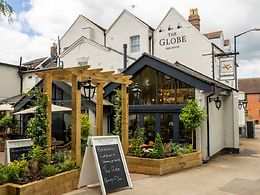 The Globe, Warwick