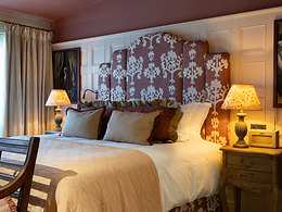Luxe room, The Potter's Heron