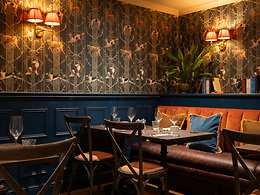Restaurant restaurant, The Potter's Heron