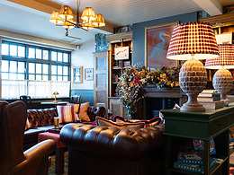 Restaurant restaurant, The Potter's Heron