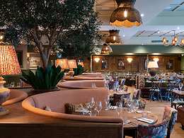 Restaurant restaurant, The Potter's Heron