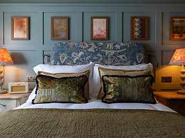 Snug room, The Potter's Heron