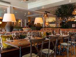 Restaurant restaurant, The Potter's Heron