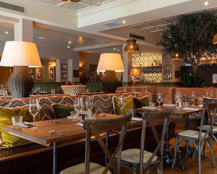 Restaurant restaurant, The Potter's Heron