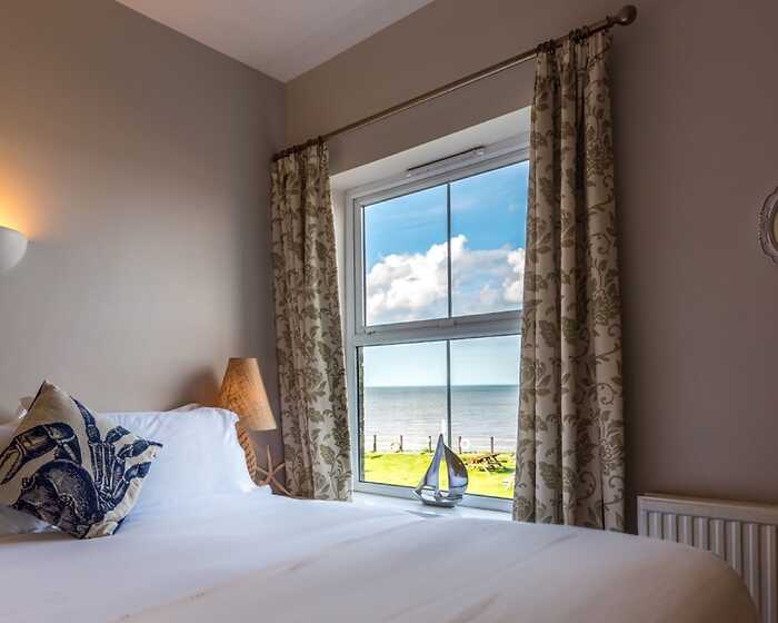 Classic Sea View room, The Ship Inn, Mundesley