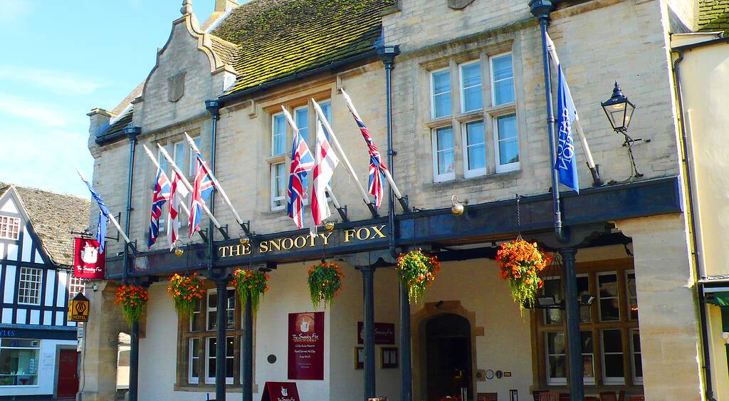 The Snooty Fox