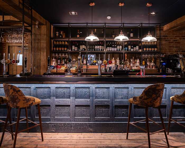 The Bucknall Bar restaurant, The Stroud Hotel