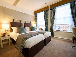 Classic room, The White Hart, Ampthill