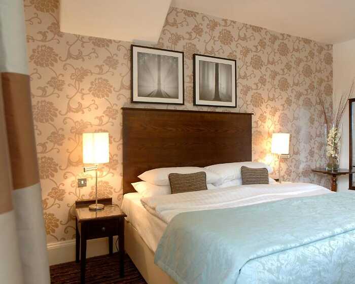 Classic Double room, The White Swan Hotel