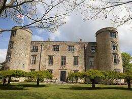 Walworth Castle