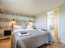 Wenlock Retreats