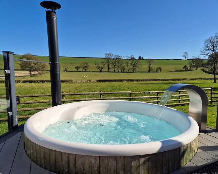 Lodge room, Wenlock Retreats