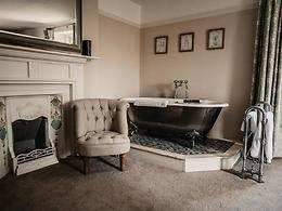 Super Deluxe Double room, Widbrook Grange