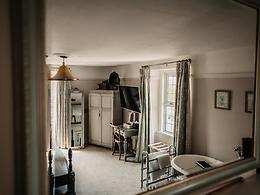 Super Deluxe Double room, Widbrook Grange