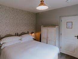 Cosy Double room, Widbrook Grange