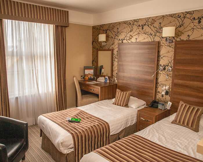 Standard Twin room, York House Hotel